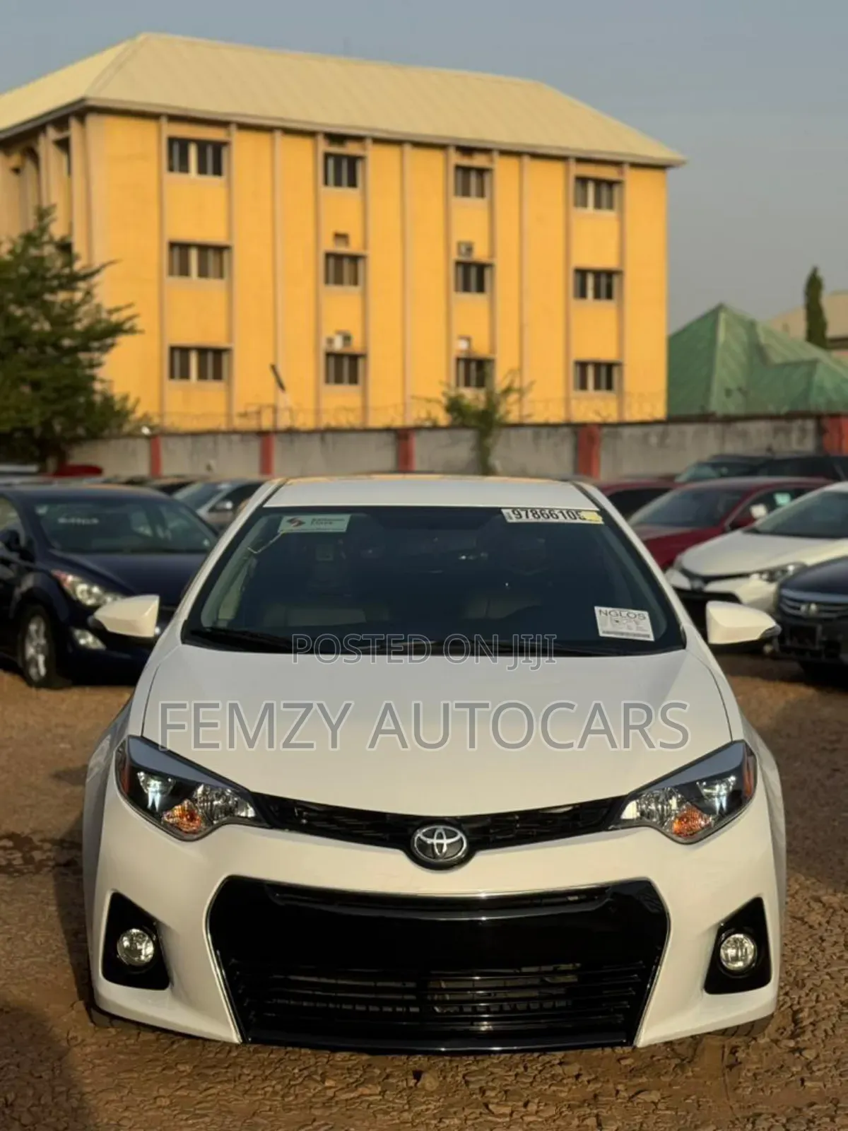 Toyota Corolla 2014 White