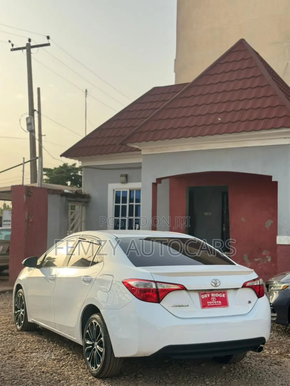 Toyota Corolla 2014 White