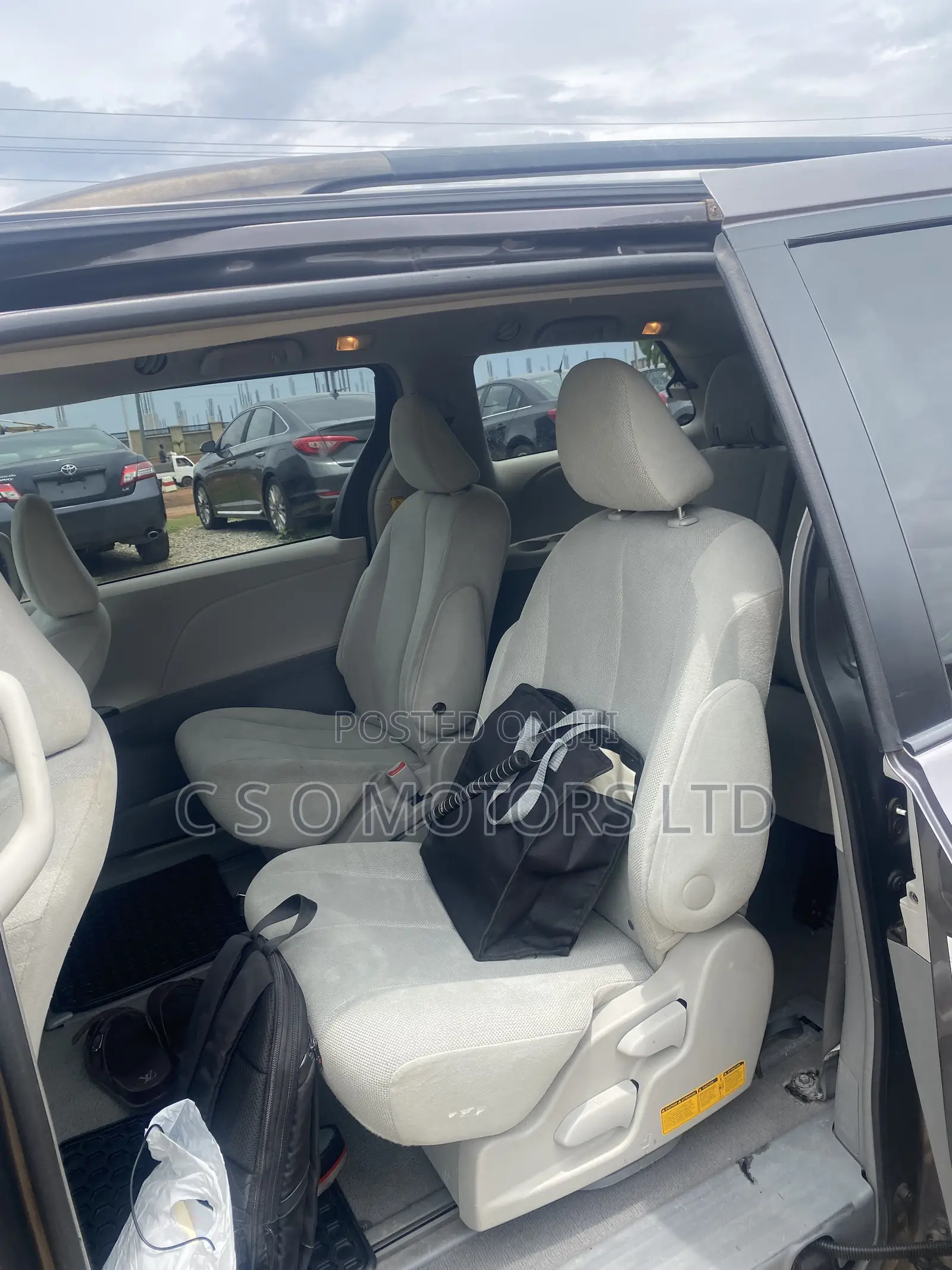 Toyota Sienna Limited 7 Passenger 2012 Gray