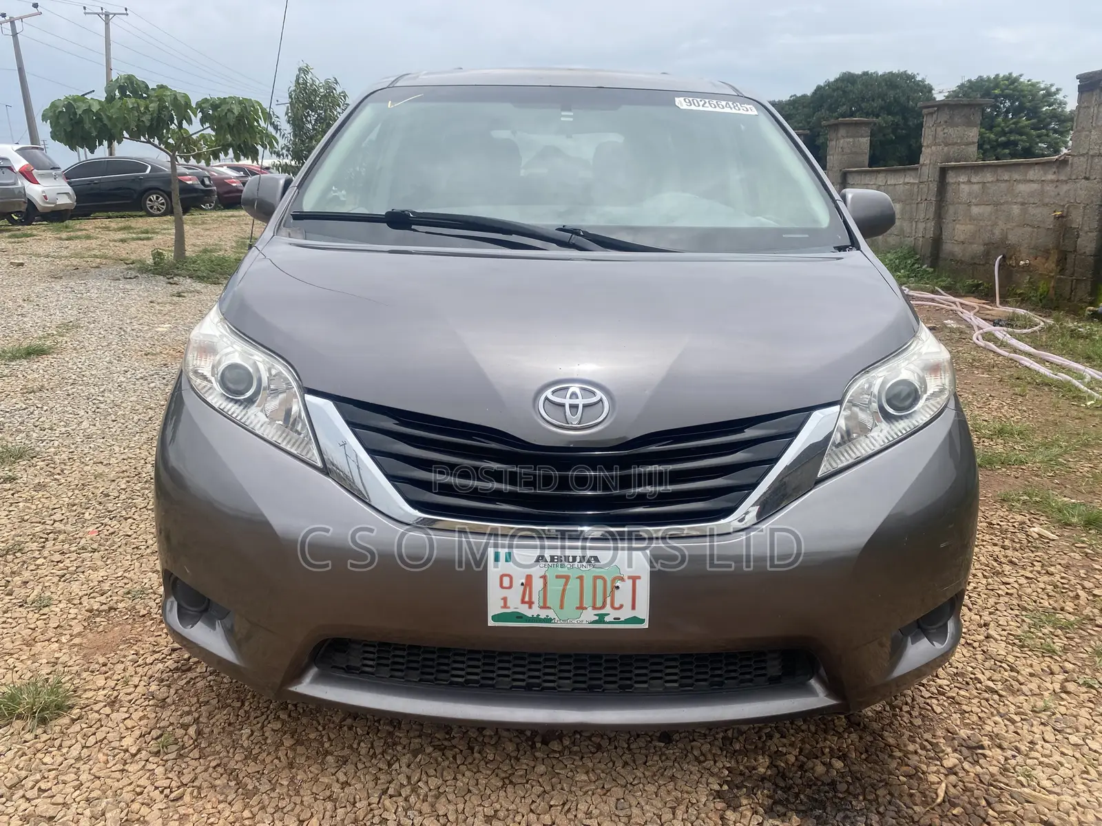 Toyota Sienna Limited 7 Passenger 2012 Gray