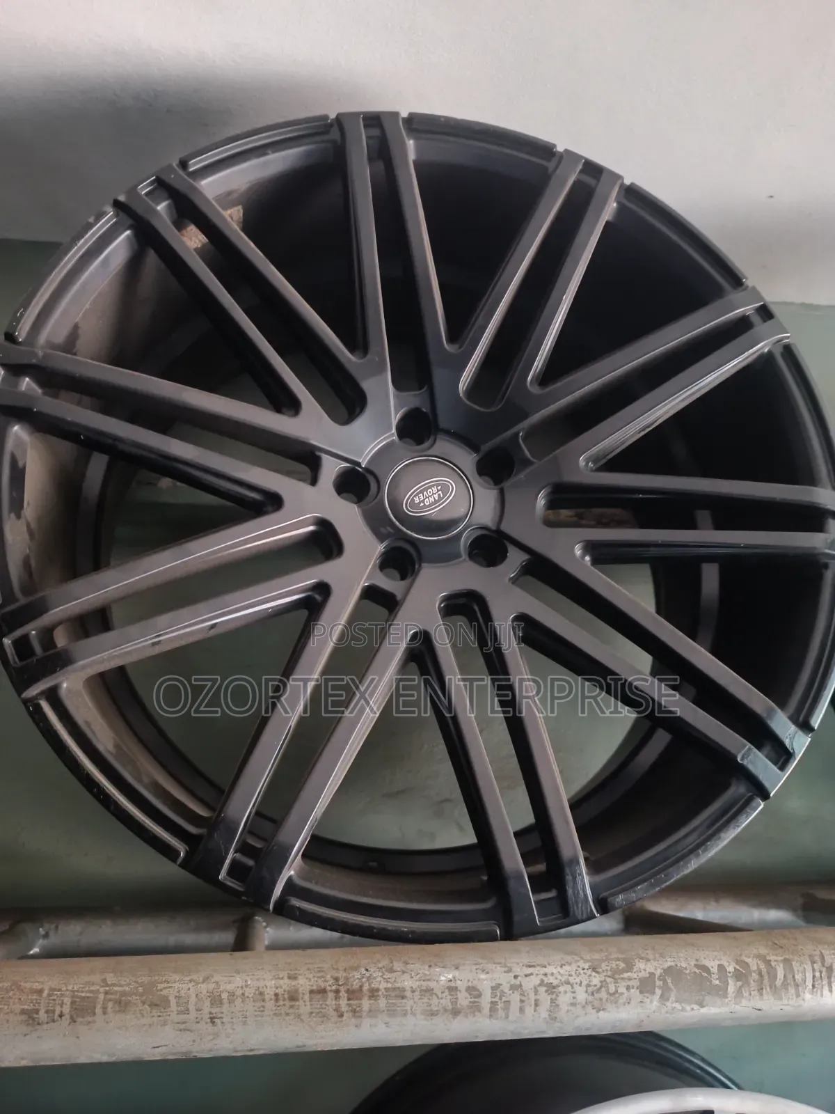 22inches Rim for Range and BMW Black