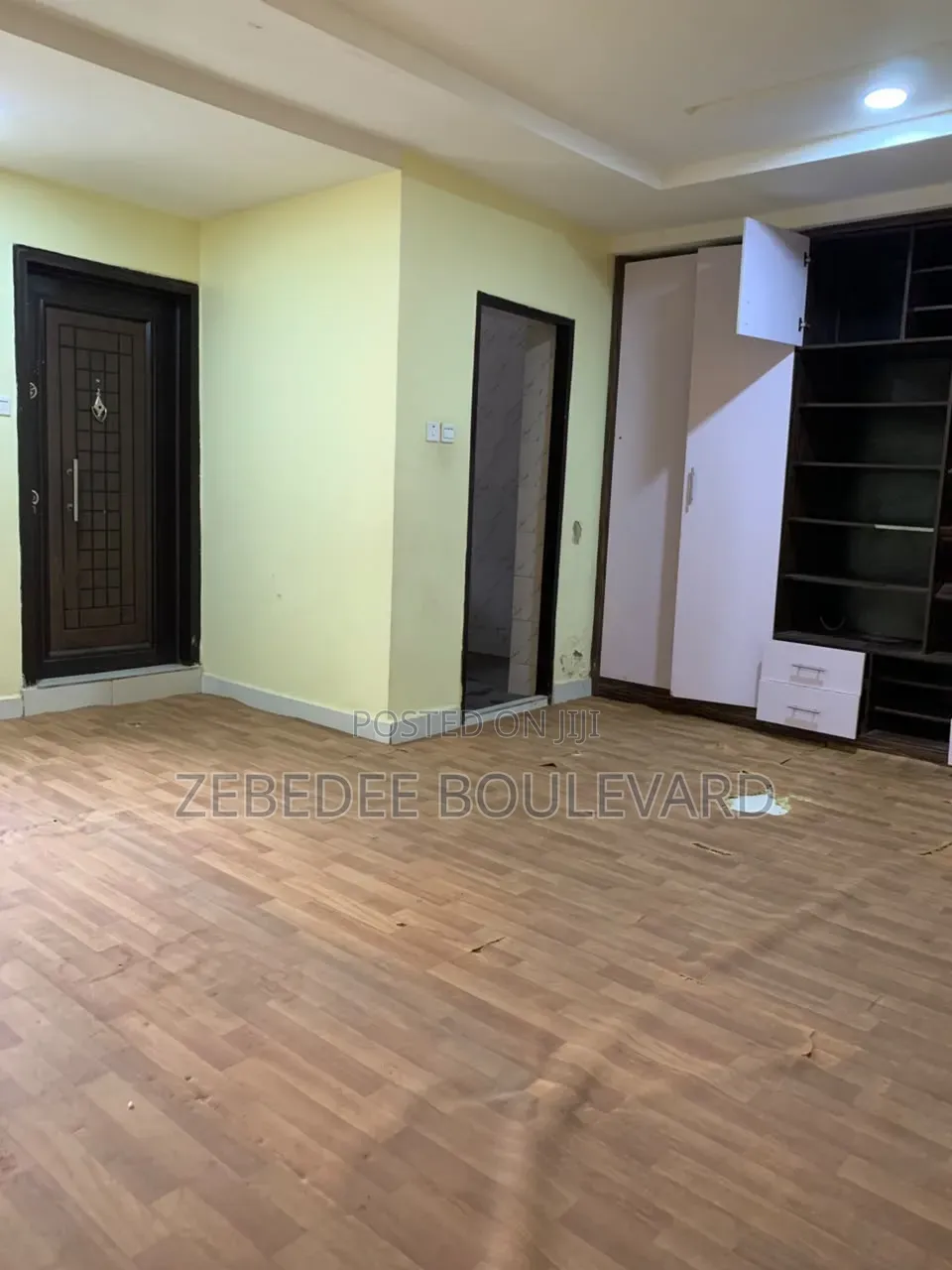 4bdrm Townhouse / Terrace in Jabi for rent