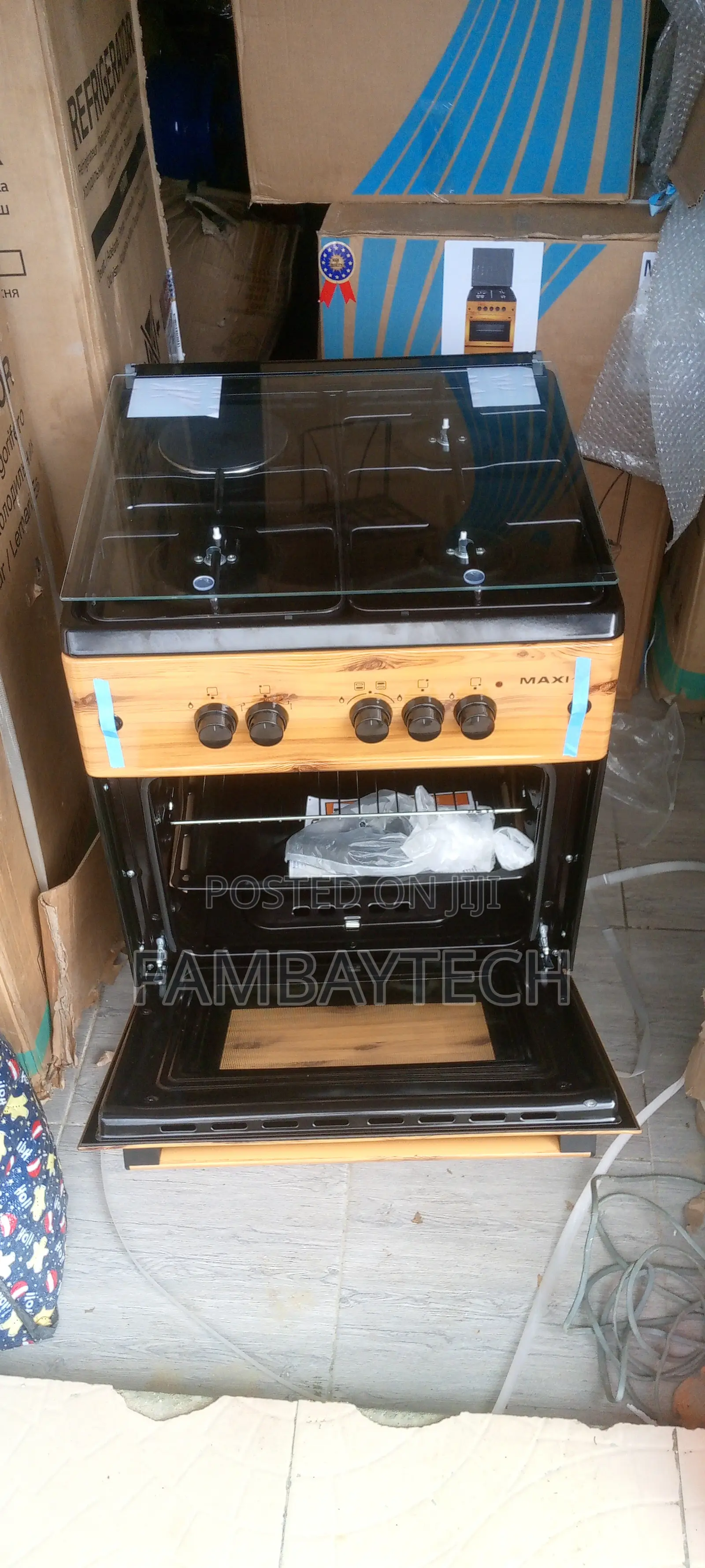 Maxi Standing Gas Cooker With Oven Light