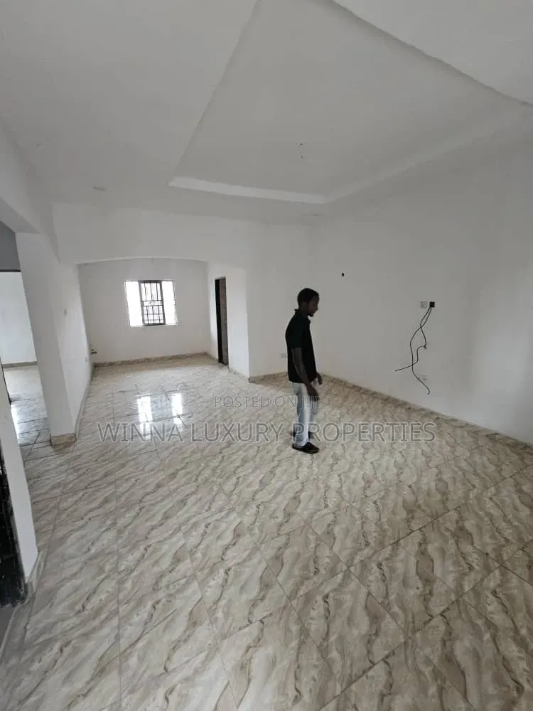 2bdrm Apartment in Kapuwa Fha, Lugbe District for rent