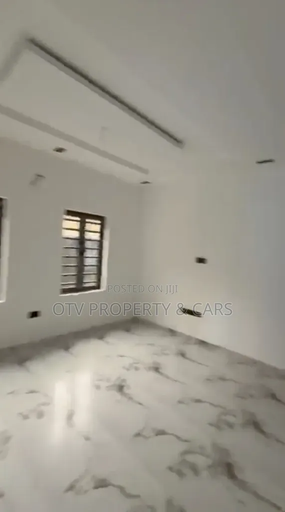 Furnished 4bdrm Duplex in Iju for sale