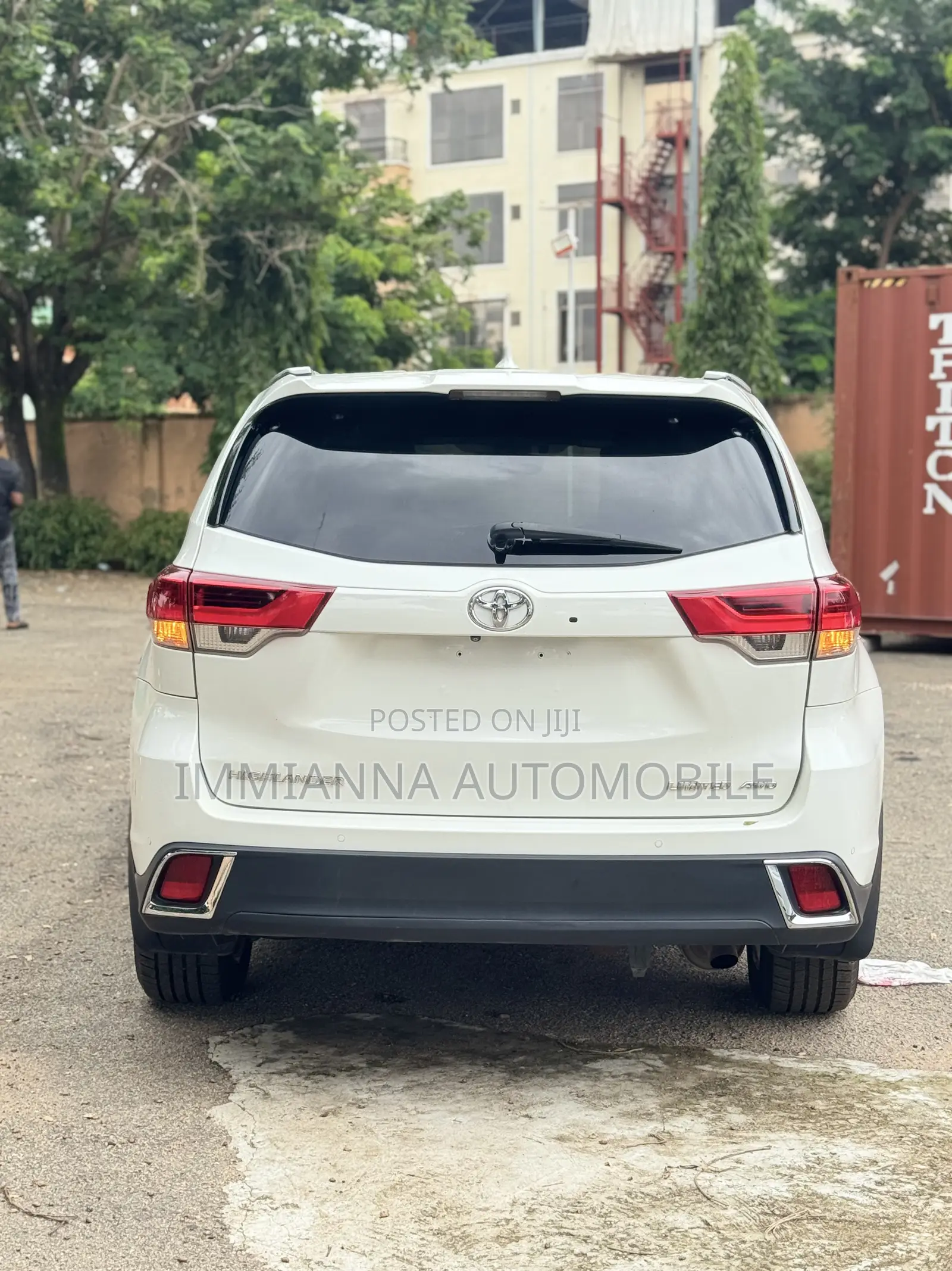Toyota Highlander Limited 4x4 V6 (3.5L 6cyl 8A) 2018 White