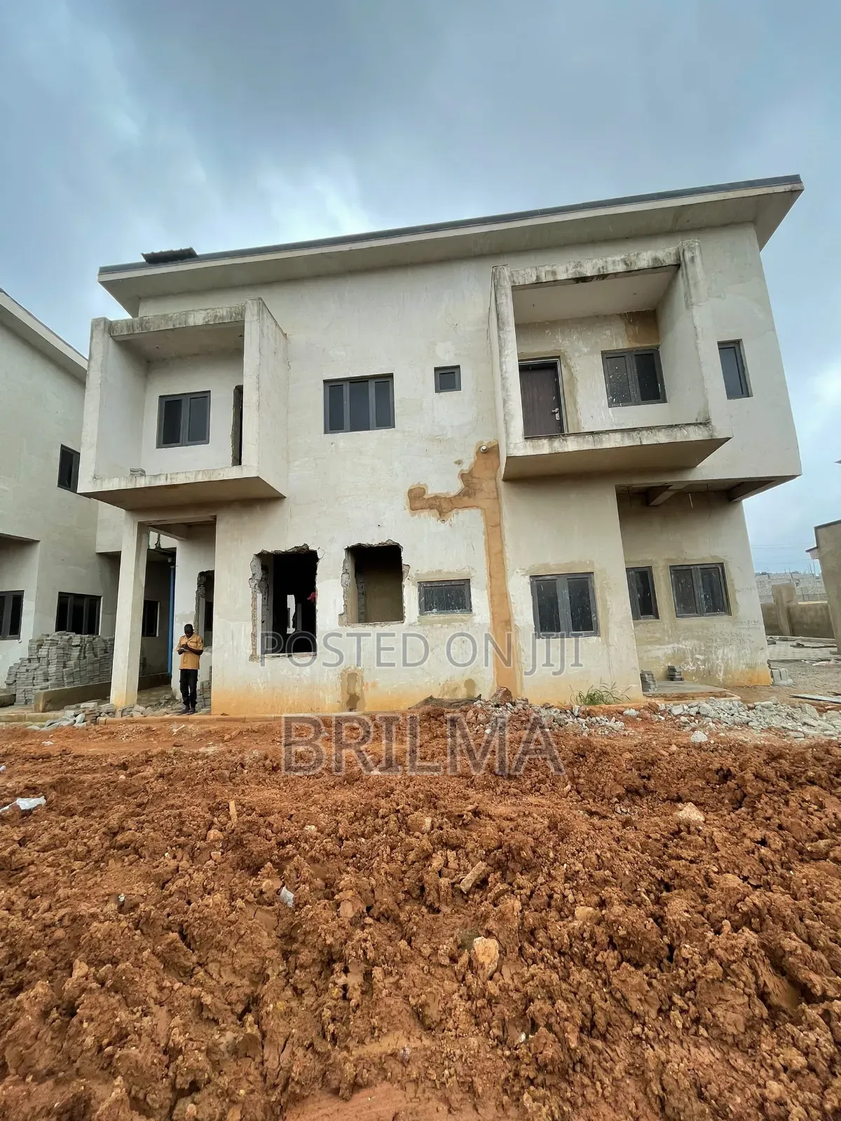 4bdrm Duplex in Mabushi for sale