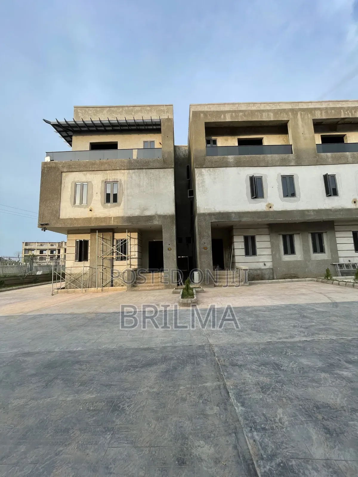5bdrm Duplex in Wuye for sale