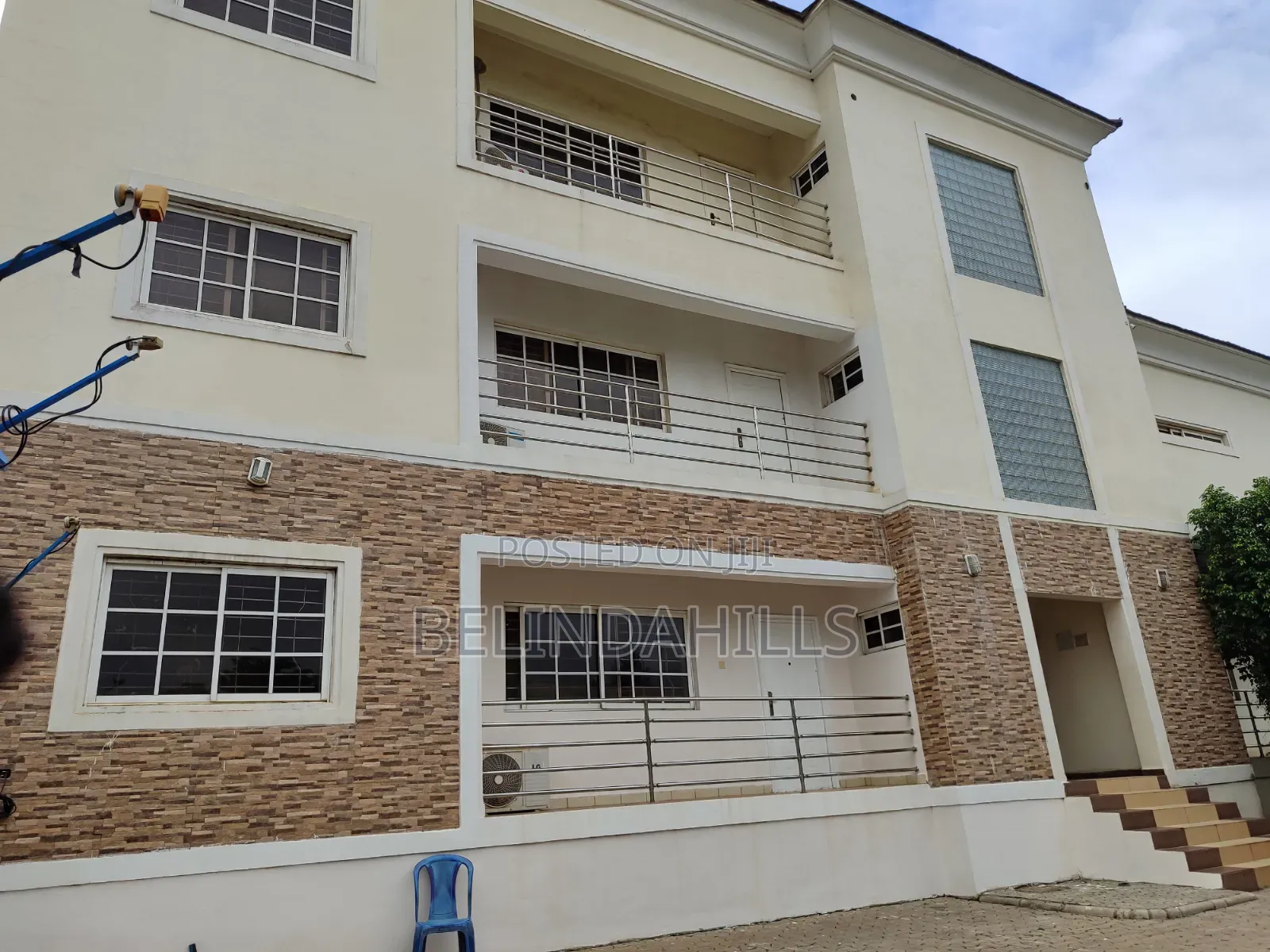 2bdrm Block of Flats in Utako for rent