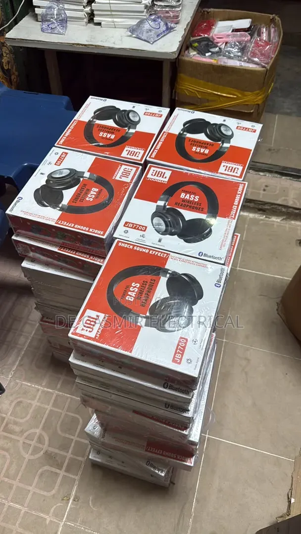 JBL Wireless Head Phones