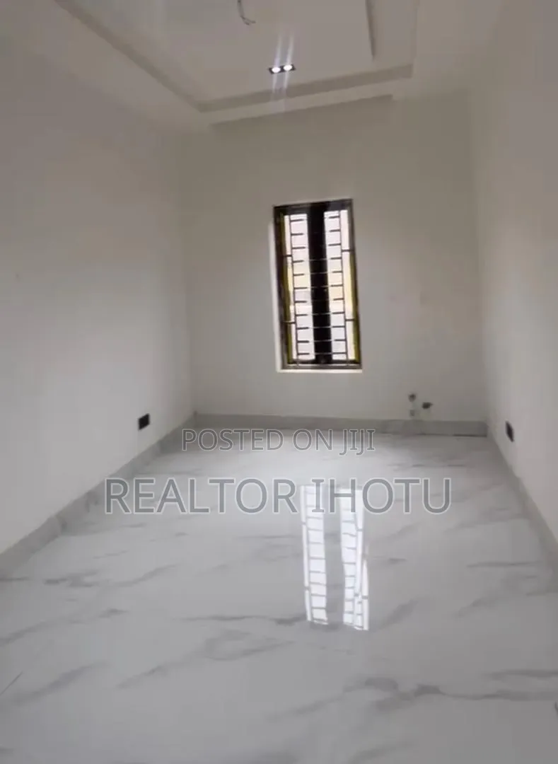 4bdrm Bungalow in Galadimawa for sale