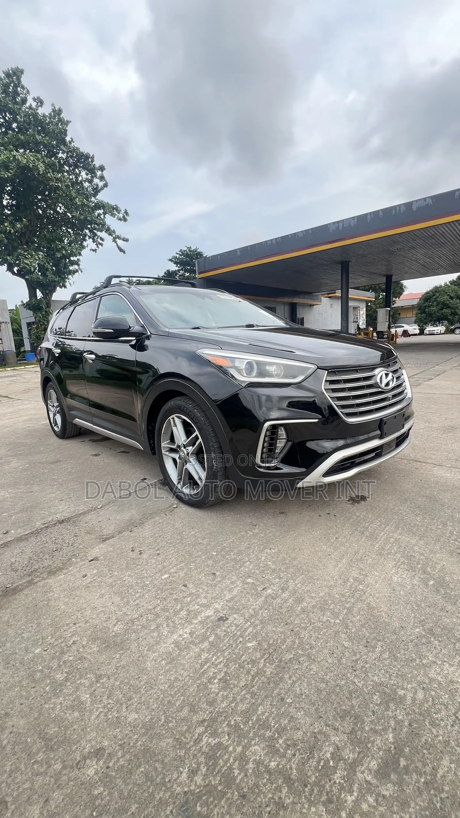 Hyundai Santa Fe 2017 Black
