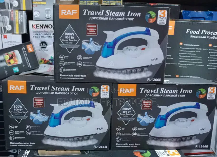 RAF Foldable Travel Iron