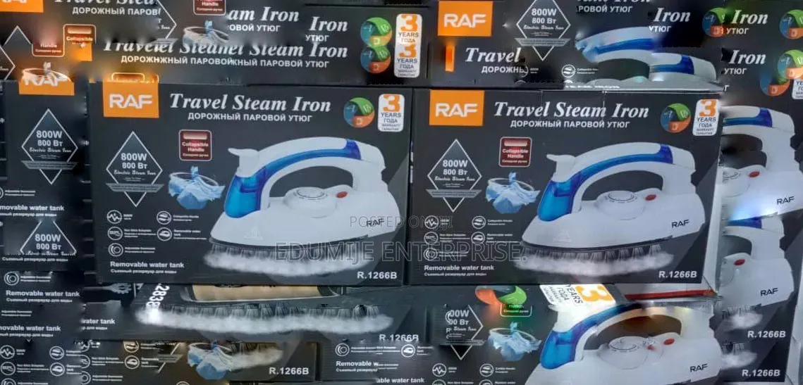 RAF Foldable Travel Iron