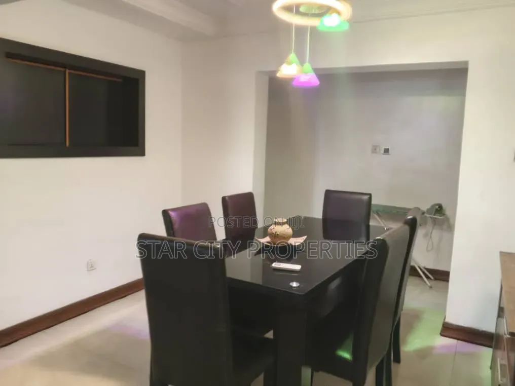 3bdrm Apartment in Ikeja Gra for rent