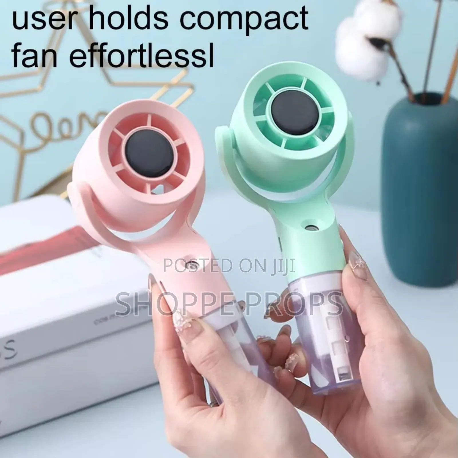 Rechargeable 3--Speed SprayFan Humidifier 360-Rotation
