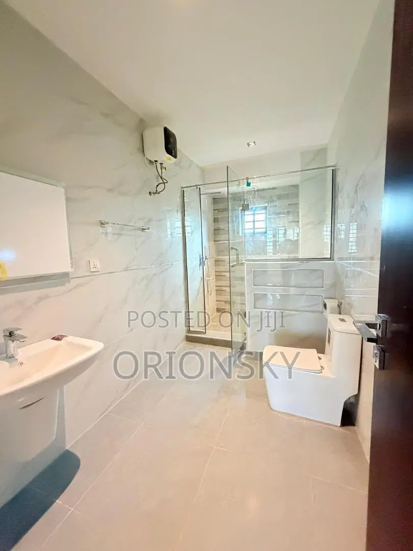 4bdrm Maisonette in Opebi for sale