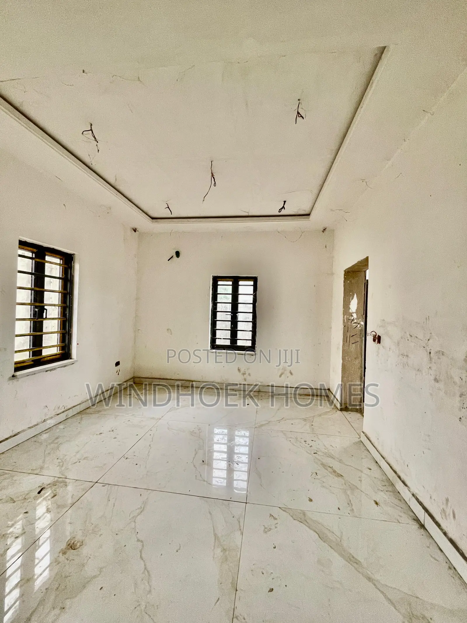 4bdrm Duplex in Jahi for sale