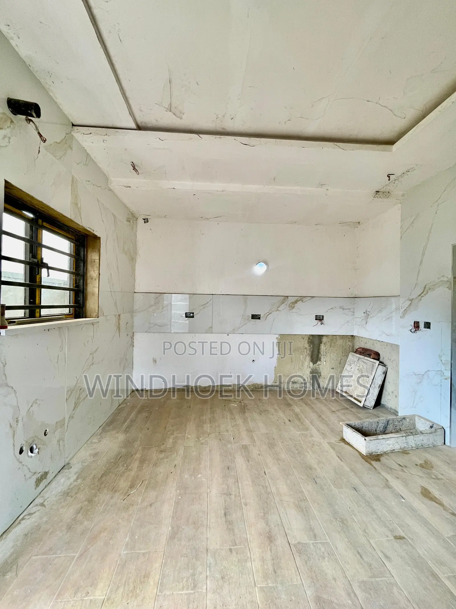 4bdrm Duplex in Jahi for sale