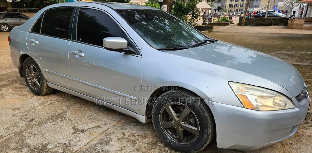 Honda Accord 2004