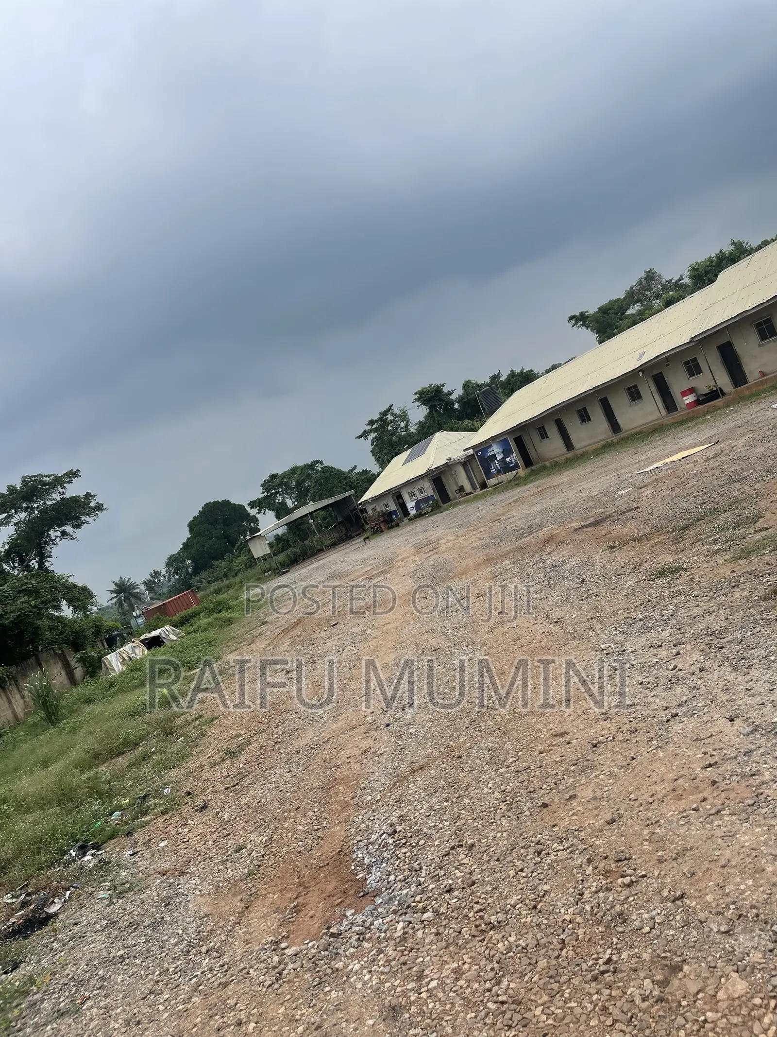 5 Acres of Land on Lagos Ibadan Express Way,150m Per Acre