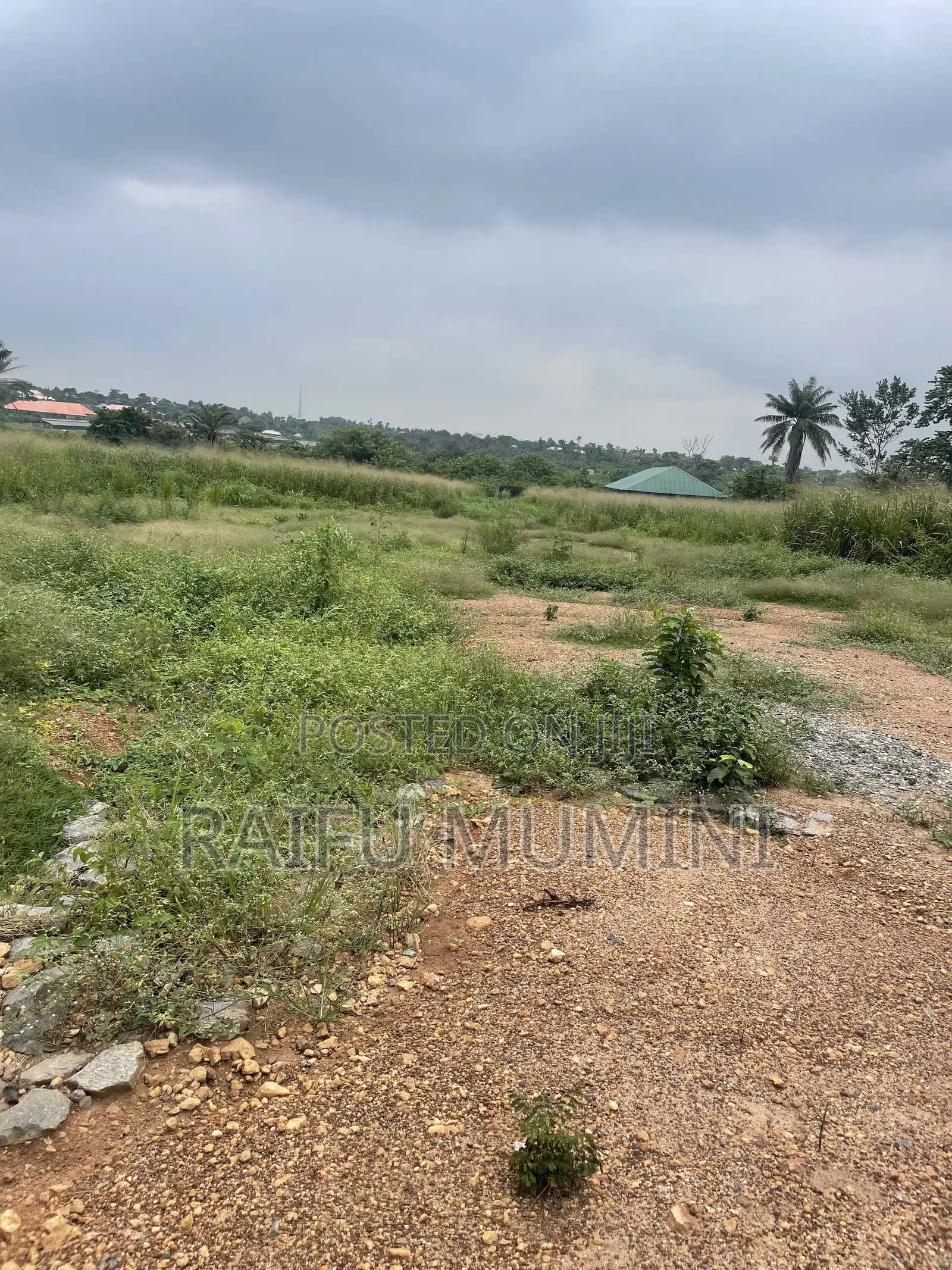 5 Acres of Land on Lagos Ibadan Express Way,150m Per Acre