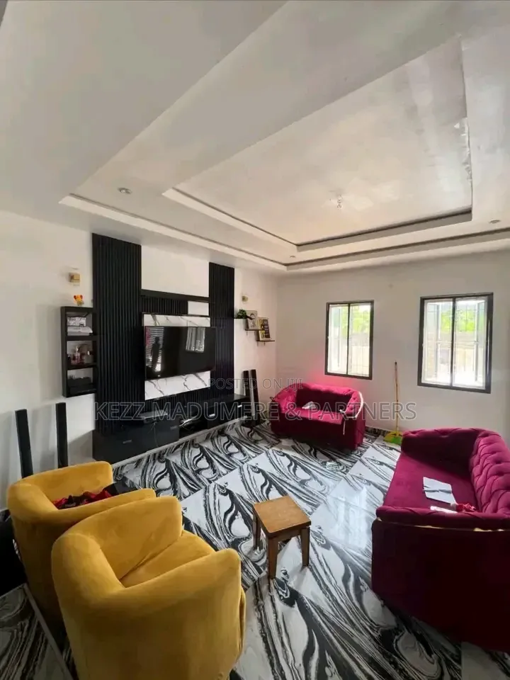 3bdrm Bungalow in Eneka , Port for sale