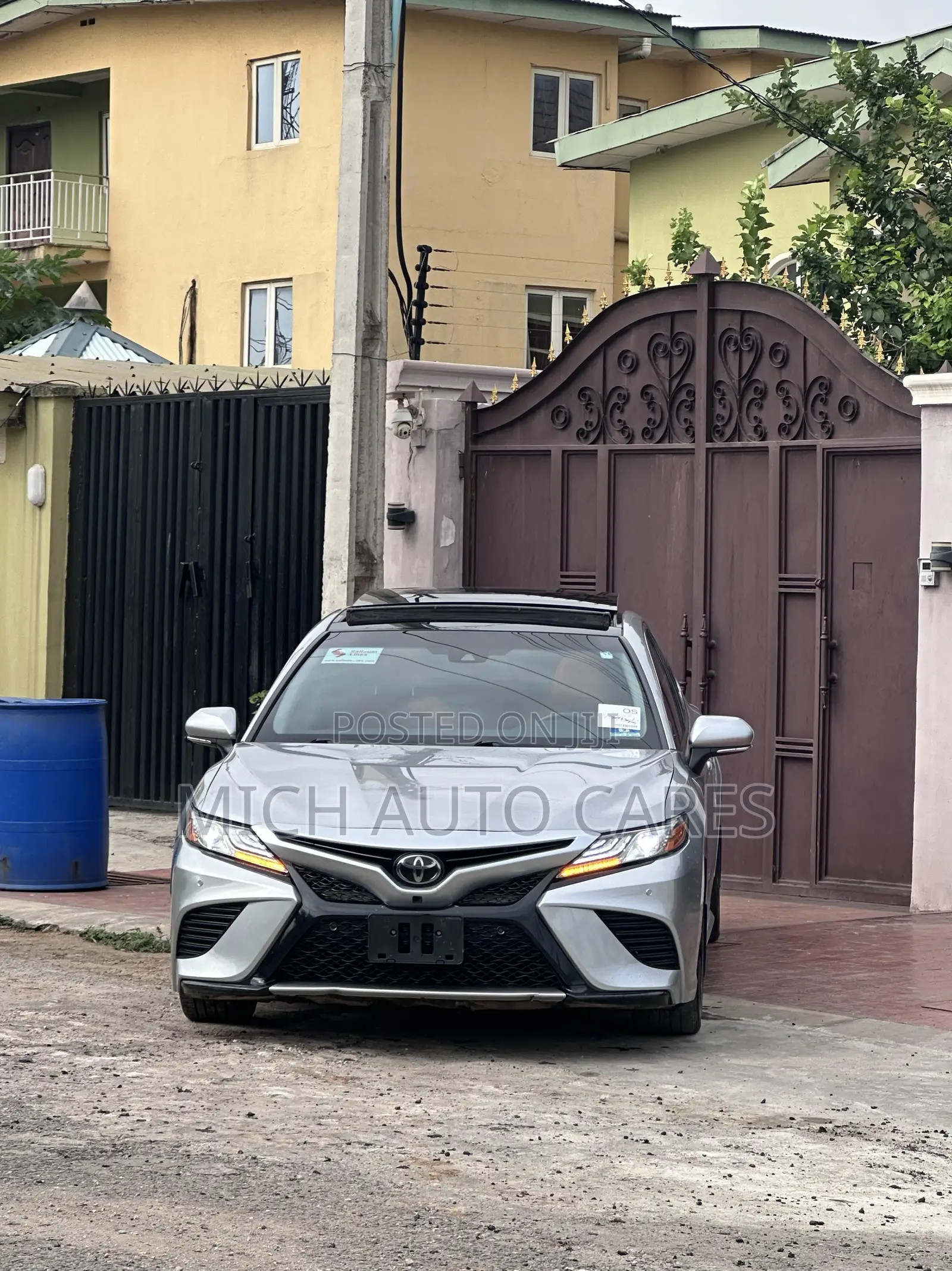 Toyota Camry XSE (2.5L 4cyl 8A) 2019 Silver