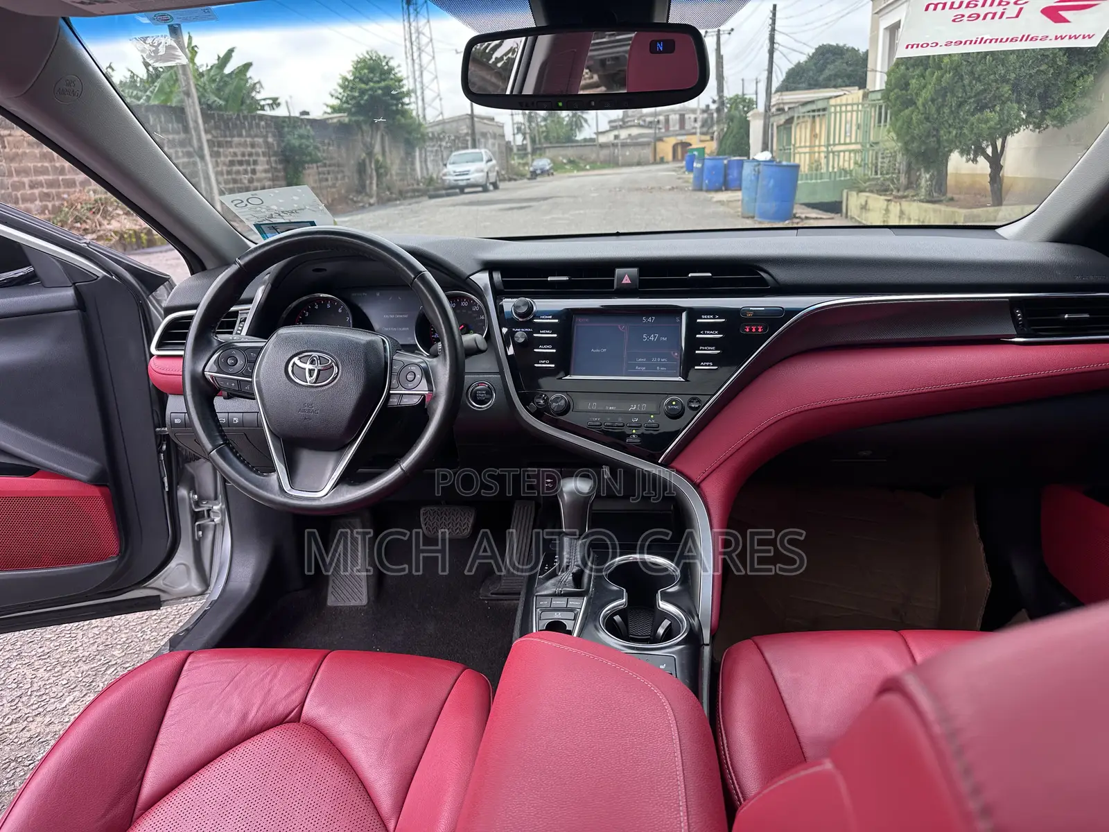 Toyota Camry XSE (2.5L 4cyl 8A) 2019 Silver