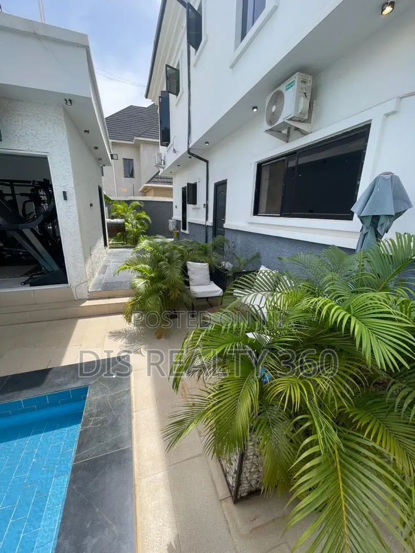 4bdrm Duplex in King'S Palace, FHA for sale
