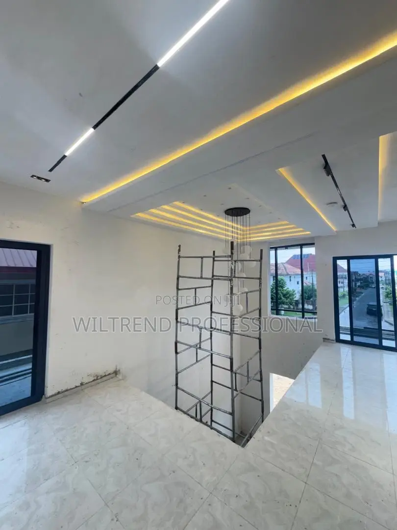 Fabrication of Aluminium Windows and Doors