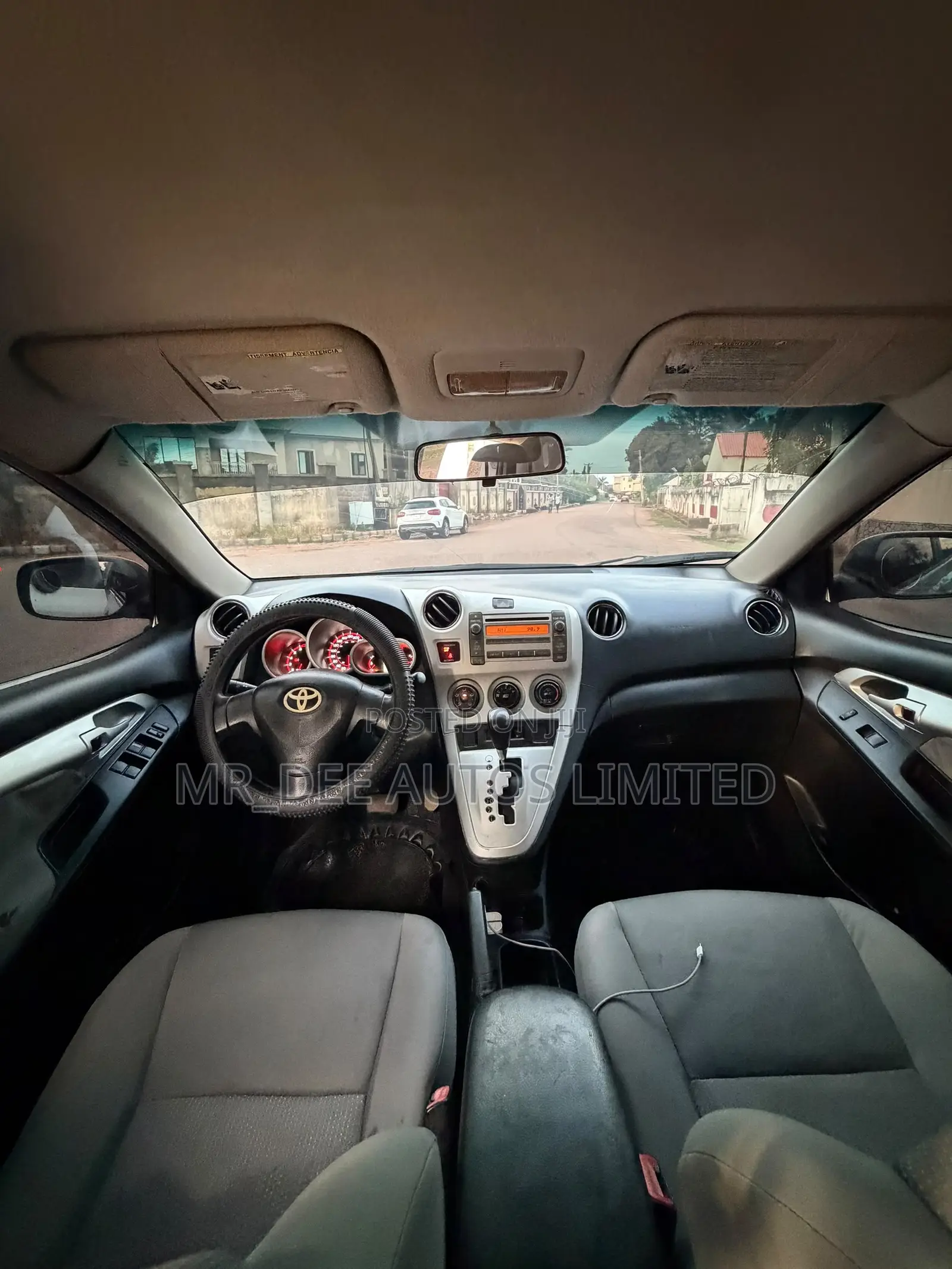 Toyota Matrix 2010 Silver
