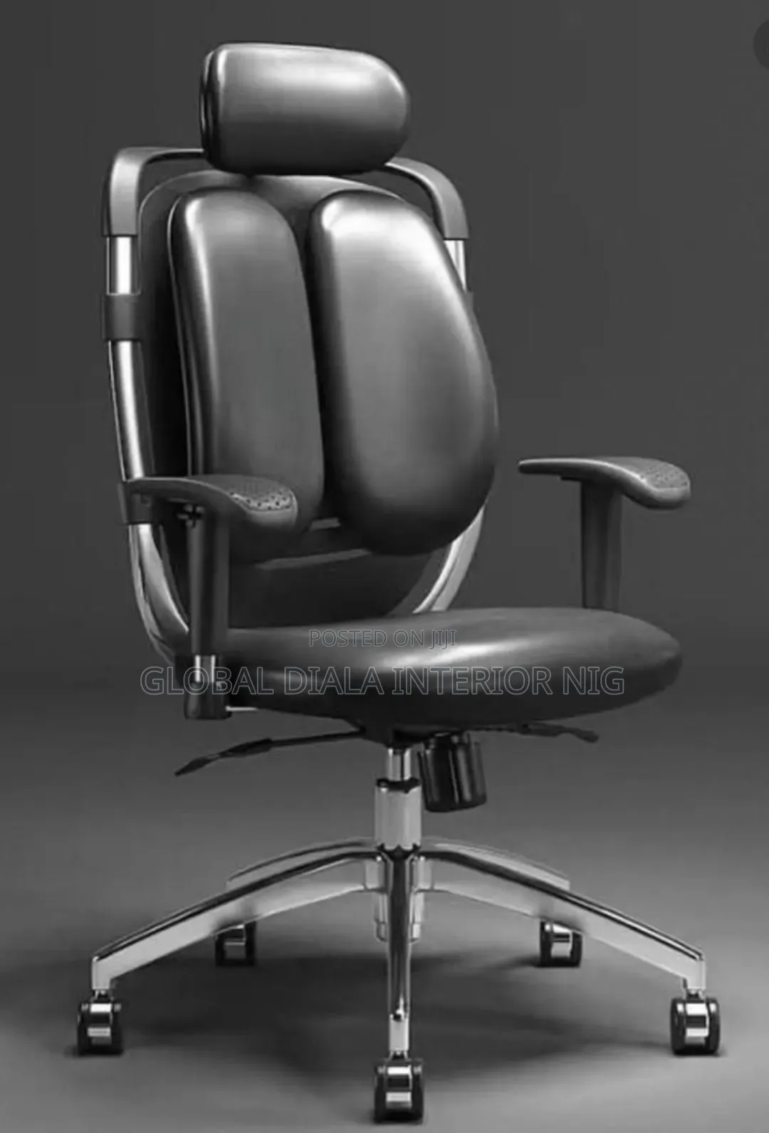 Multifuntional Black Leather Executive Office Chair
