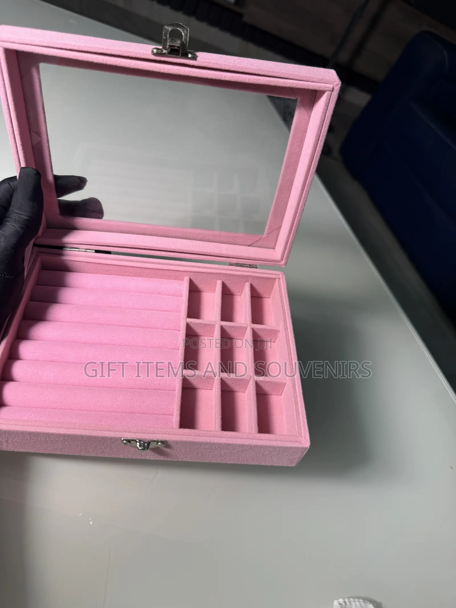 Pink Ladies Jewelry Organizer