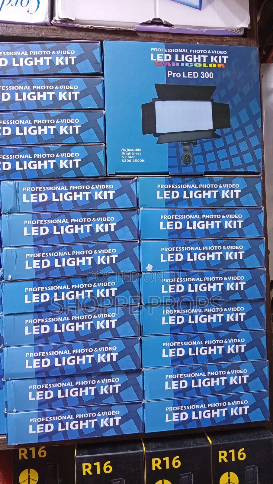 Led 300 Pro Photo and Video Varicolor Light