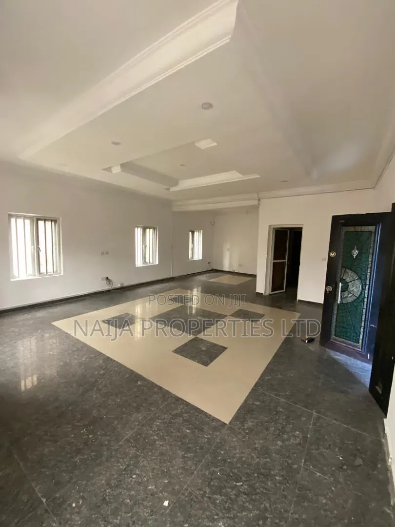 4 Bedroom Duplex at Lekki Phase 1 Right for Office Use