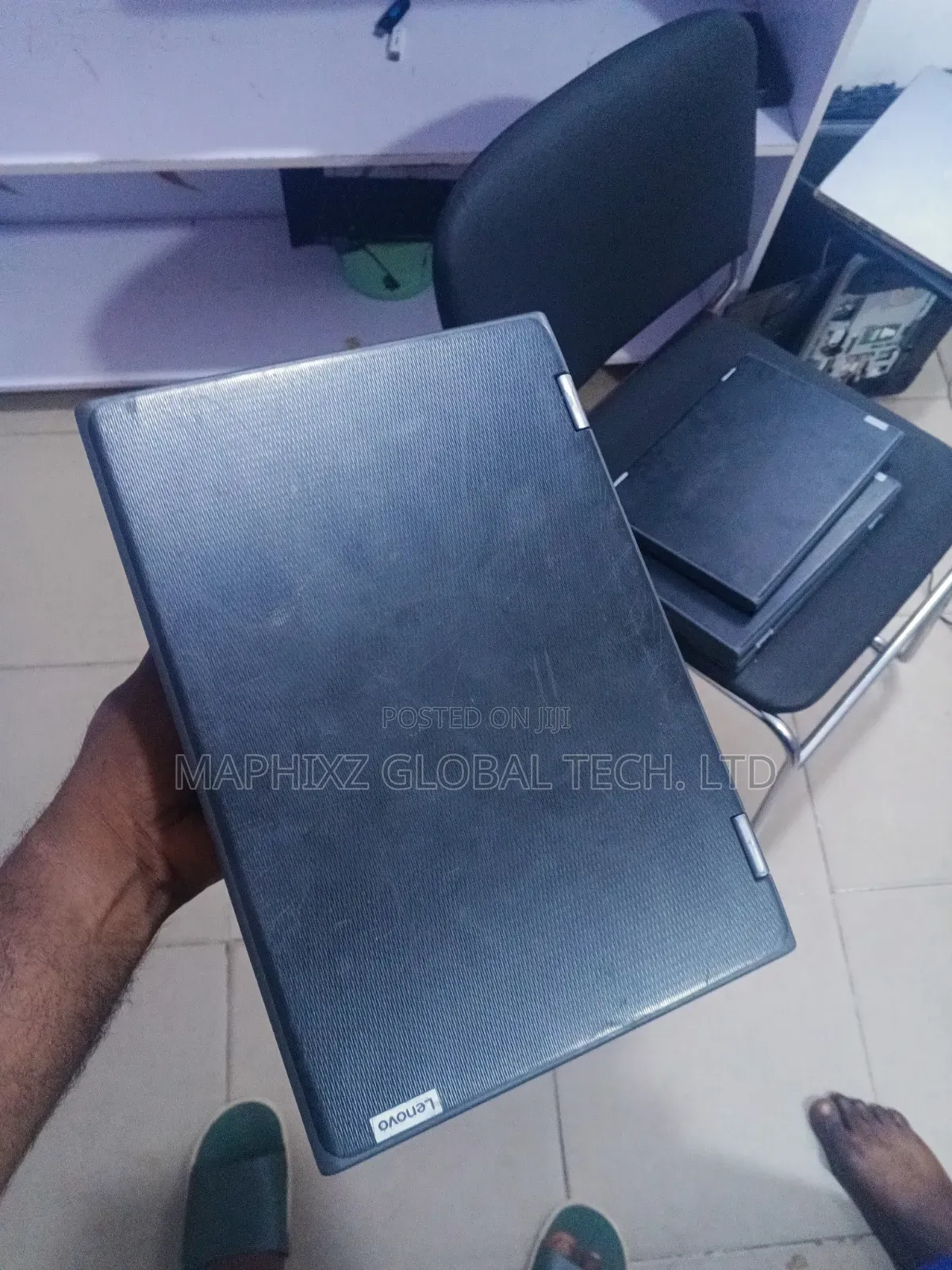 Laptop Lenovo 100e 4GB Intel Pentium SSD 128GB