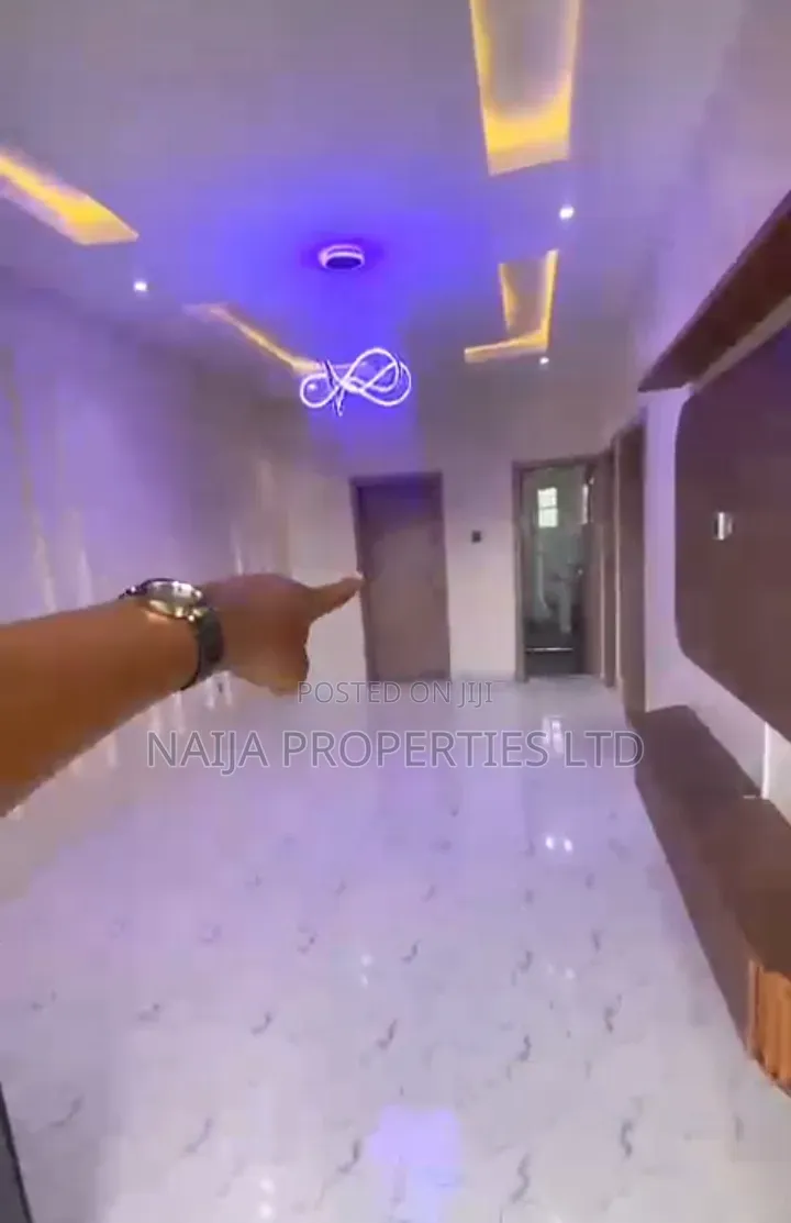 2bdrm Apartment in Abijo Gra for sale