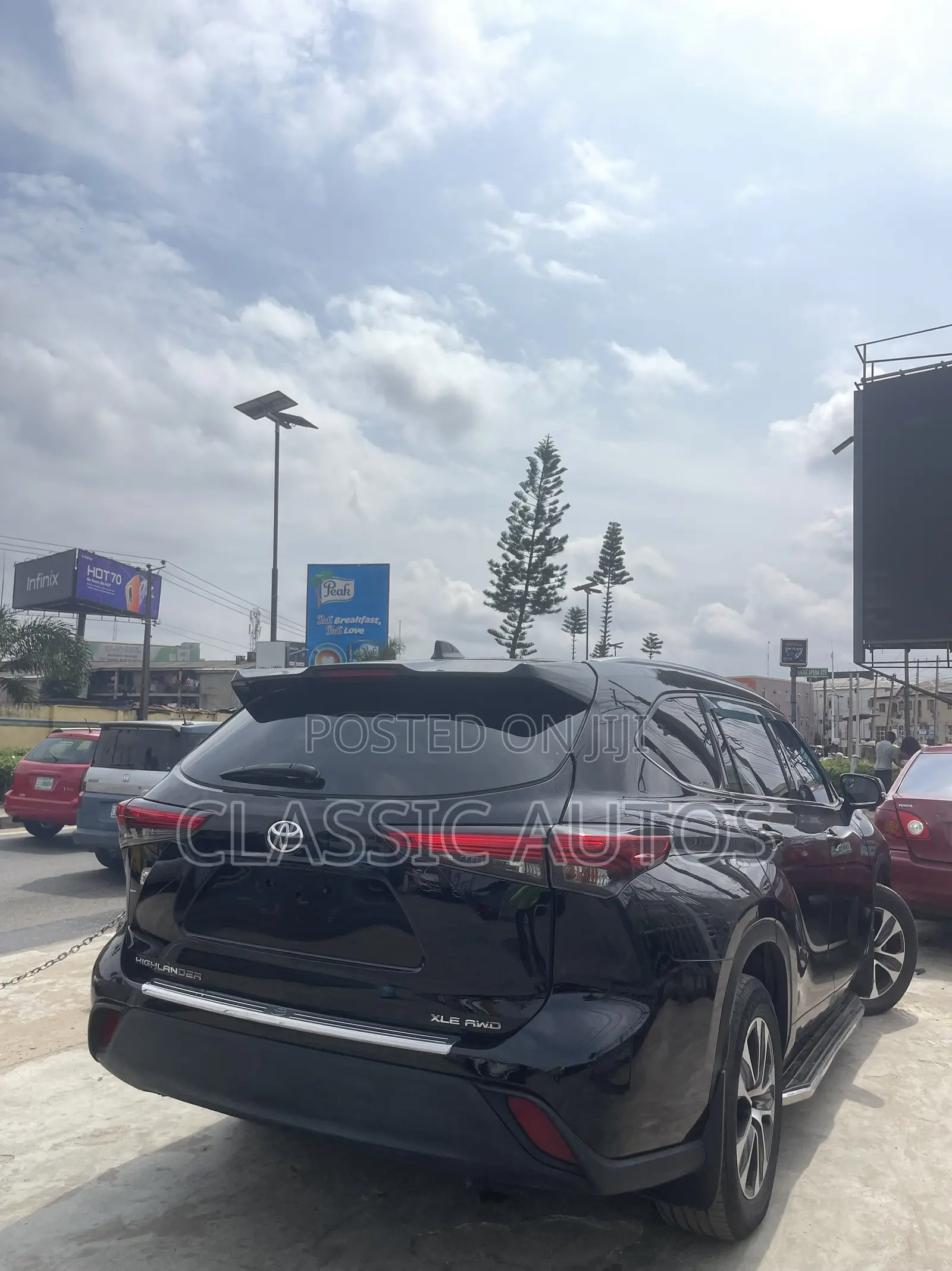 Toyota Highlander 2022 Black