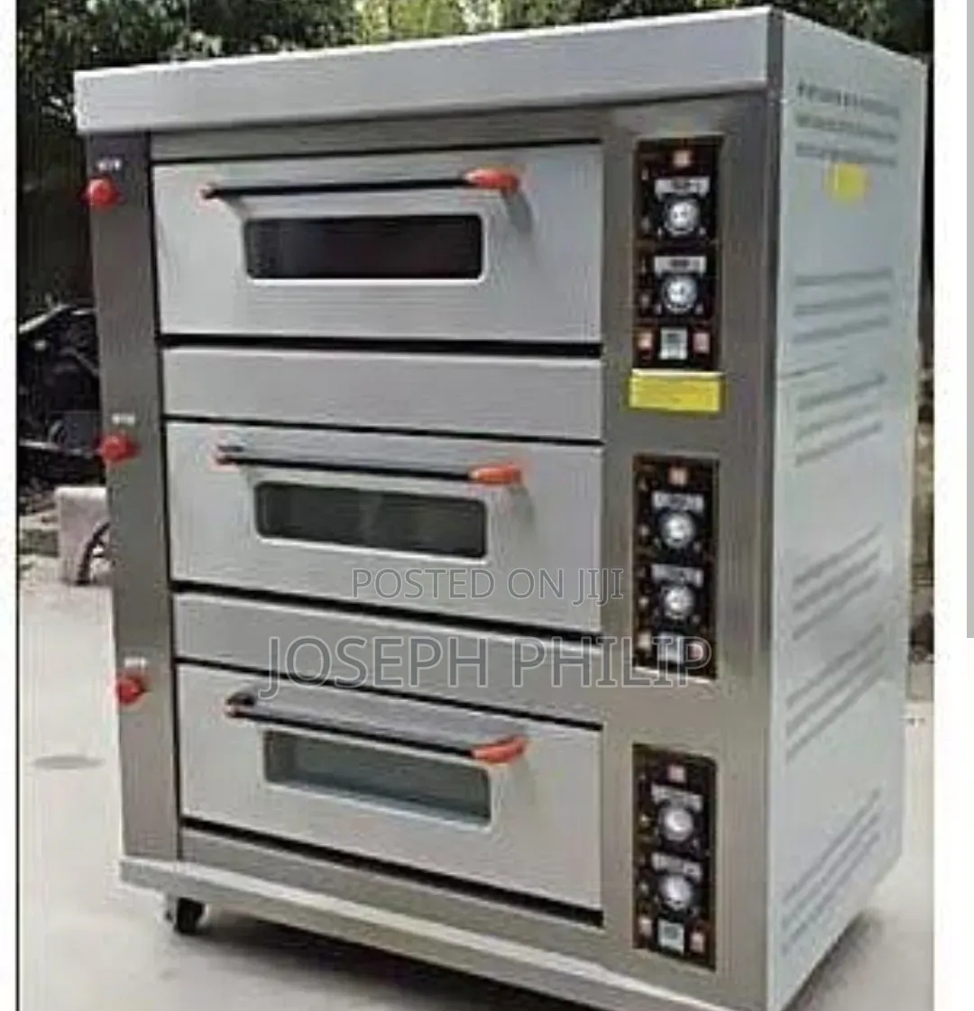 6 Trays Gas Oven