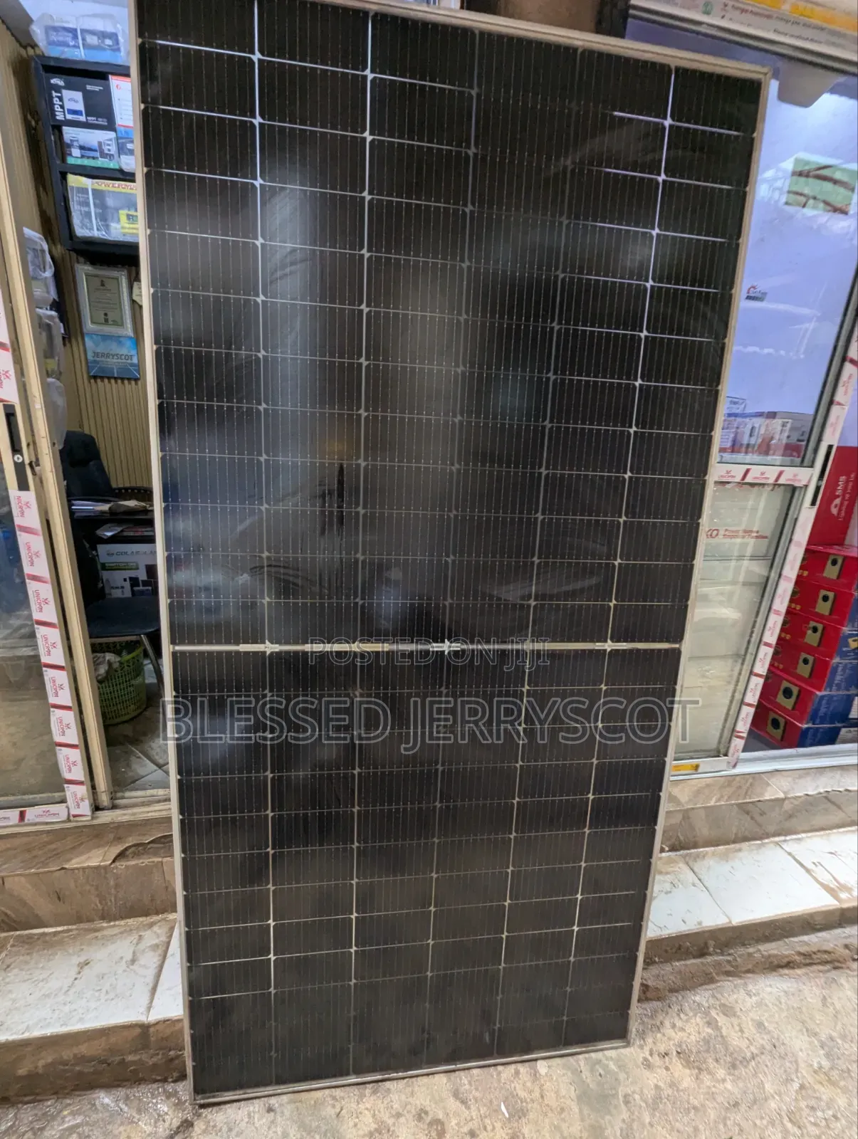 Solar Space 650watts Bi-Facial Mono-Crystalline Solar Panel in Stock