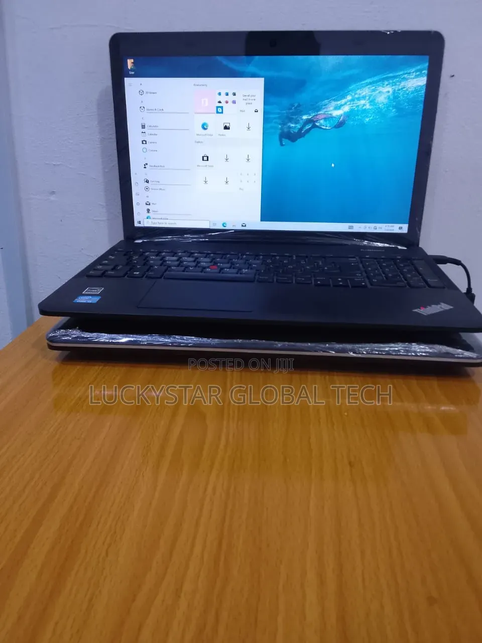 Laptop Lenovo ThinkPad Yoga 8GB Intel Core i3 HDD 320GB