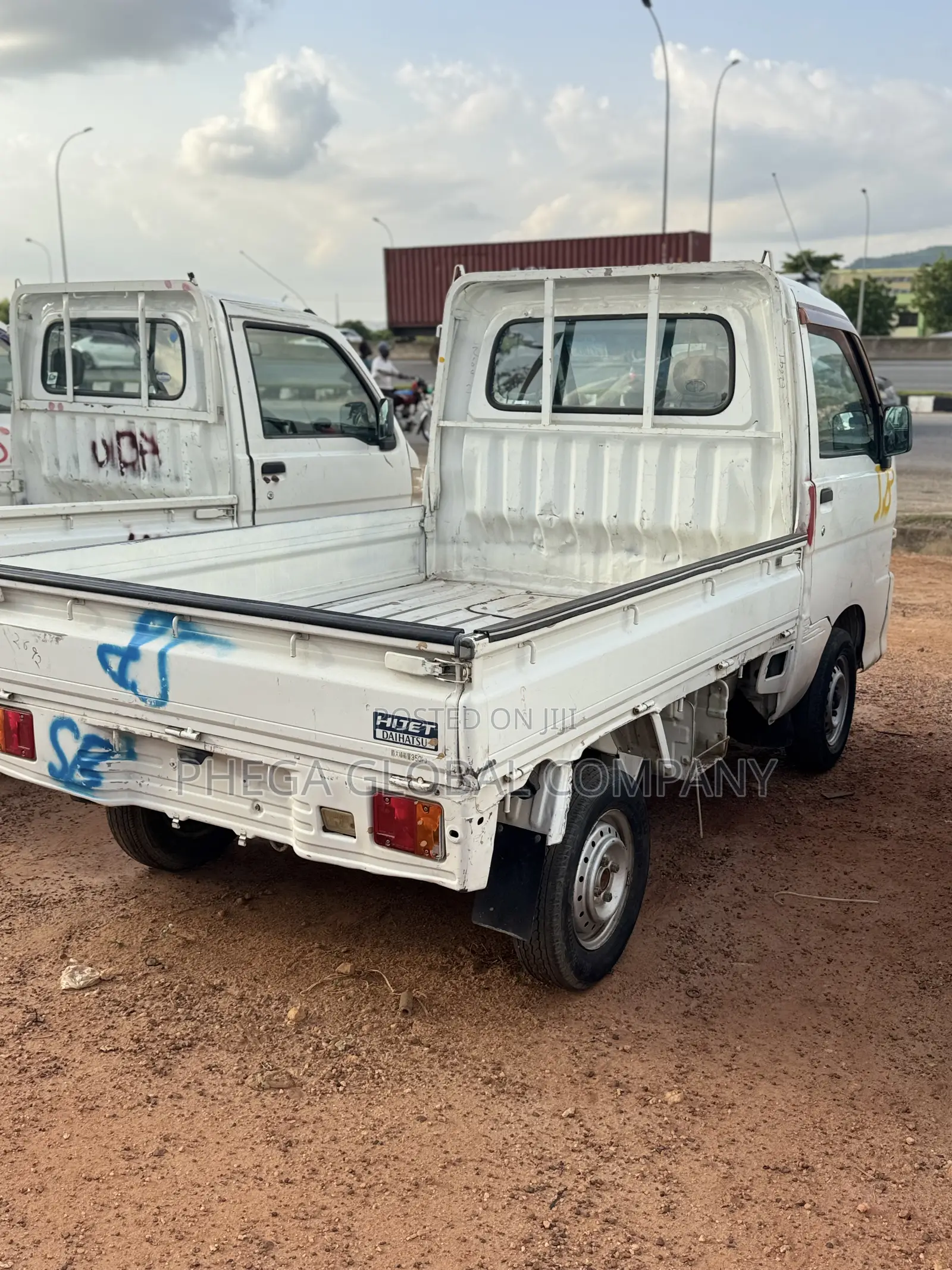 Daihatsu Mini Truck 2002 White
