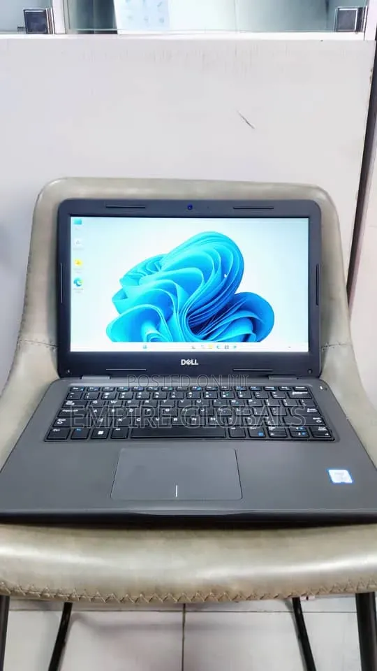 Laptop Dell Latitude 3300 8GB Intel Core i5 SSD 256GB