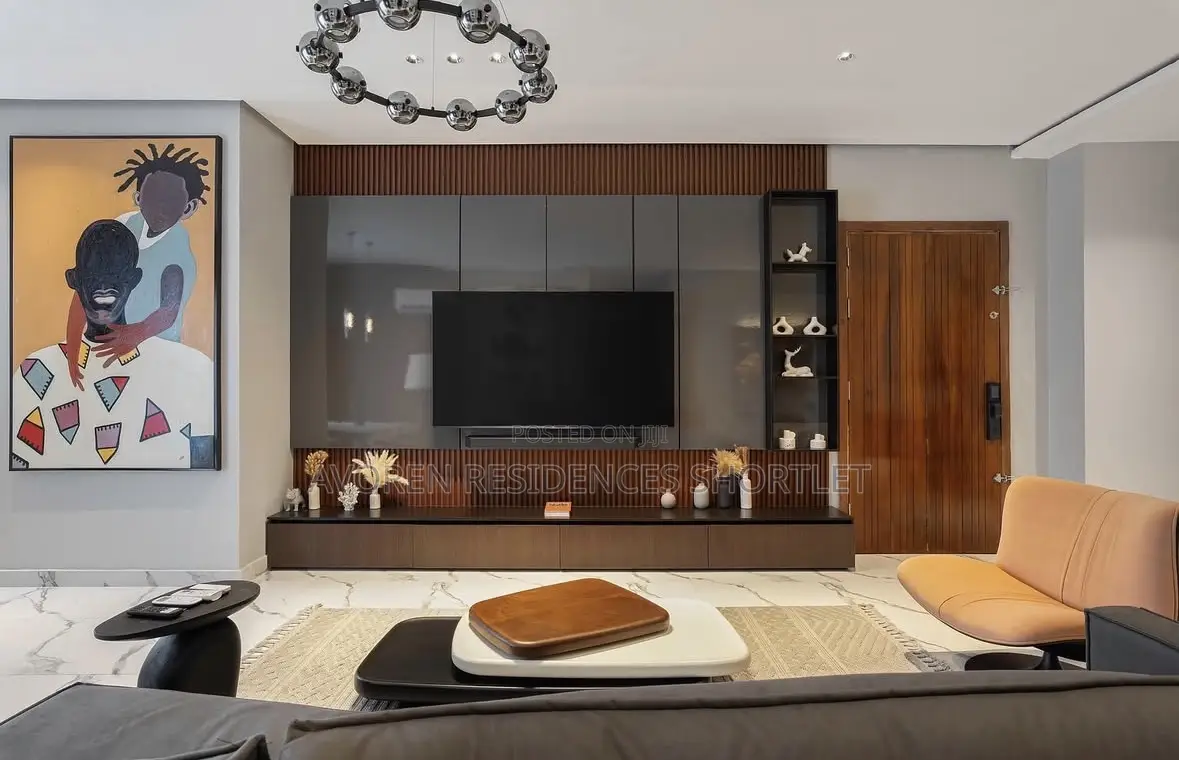 New Luxurious 2 Bedroom Apartment Shortlet in Lekki