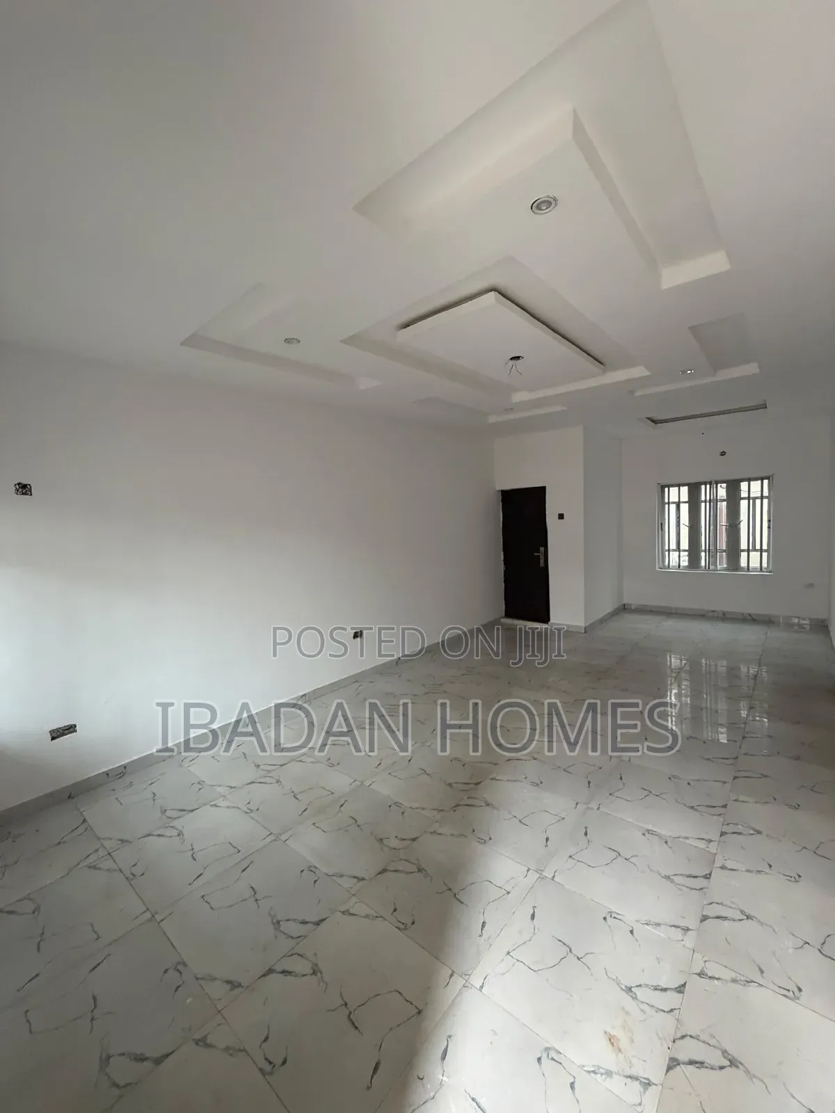 3bdrm Block of Flats in A3 Estate, Ibadan for rent