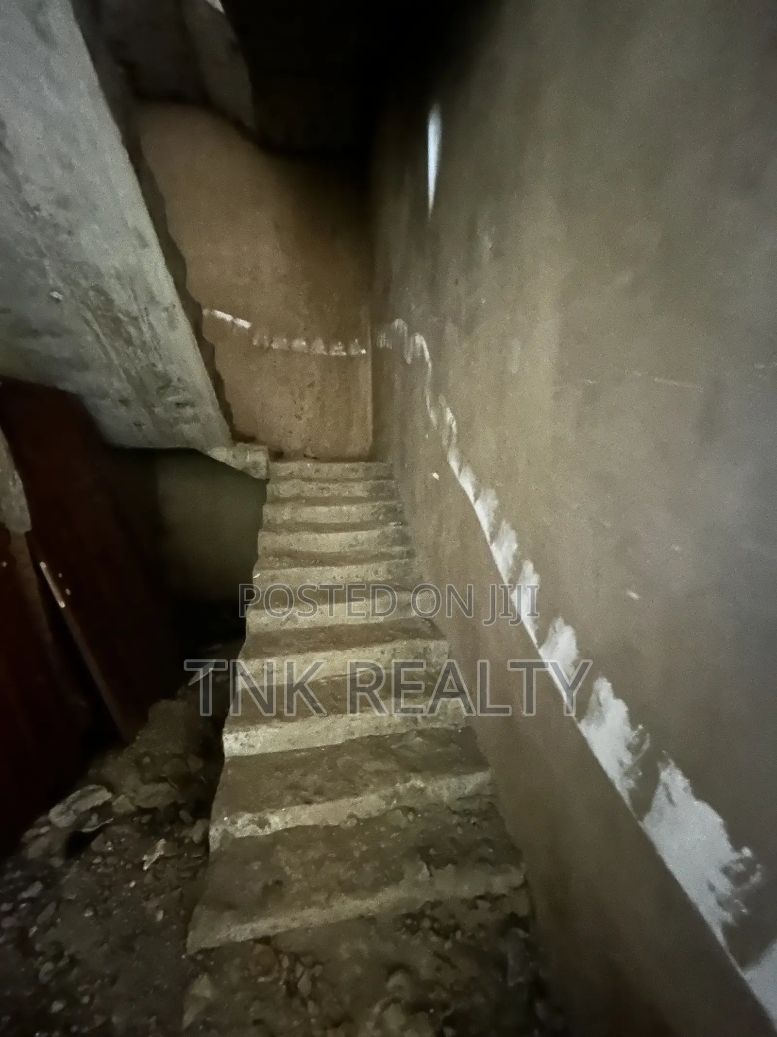 4bdrm Duplex in Mabushi for sale