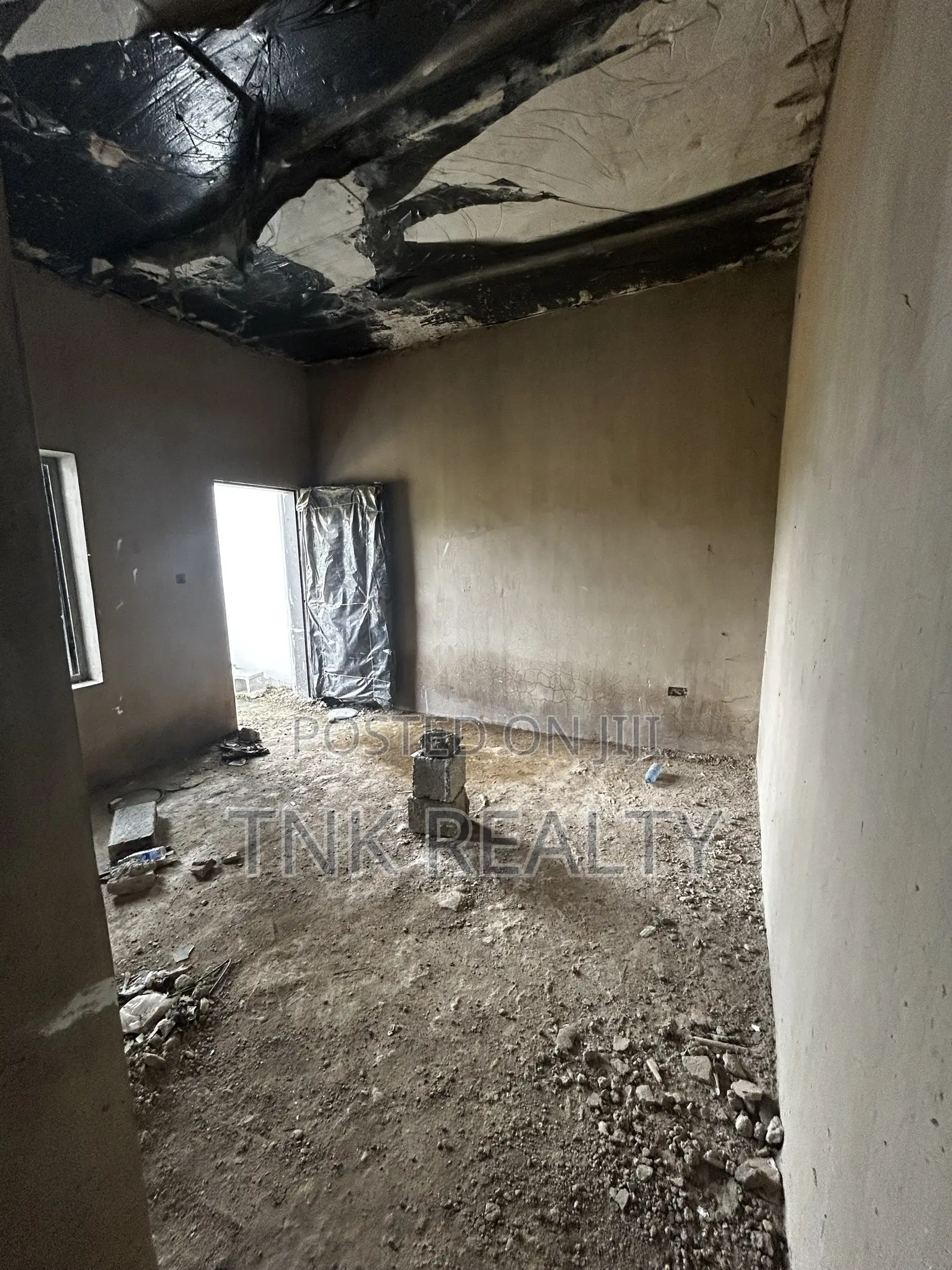 4bdrm Duplex in Mabushi for sale