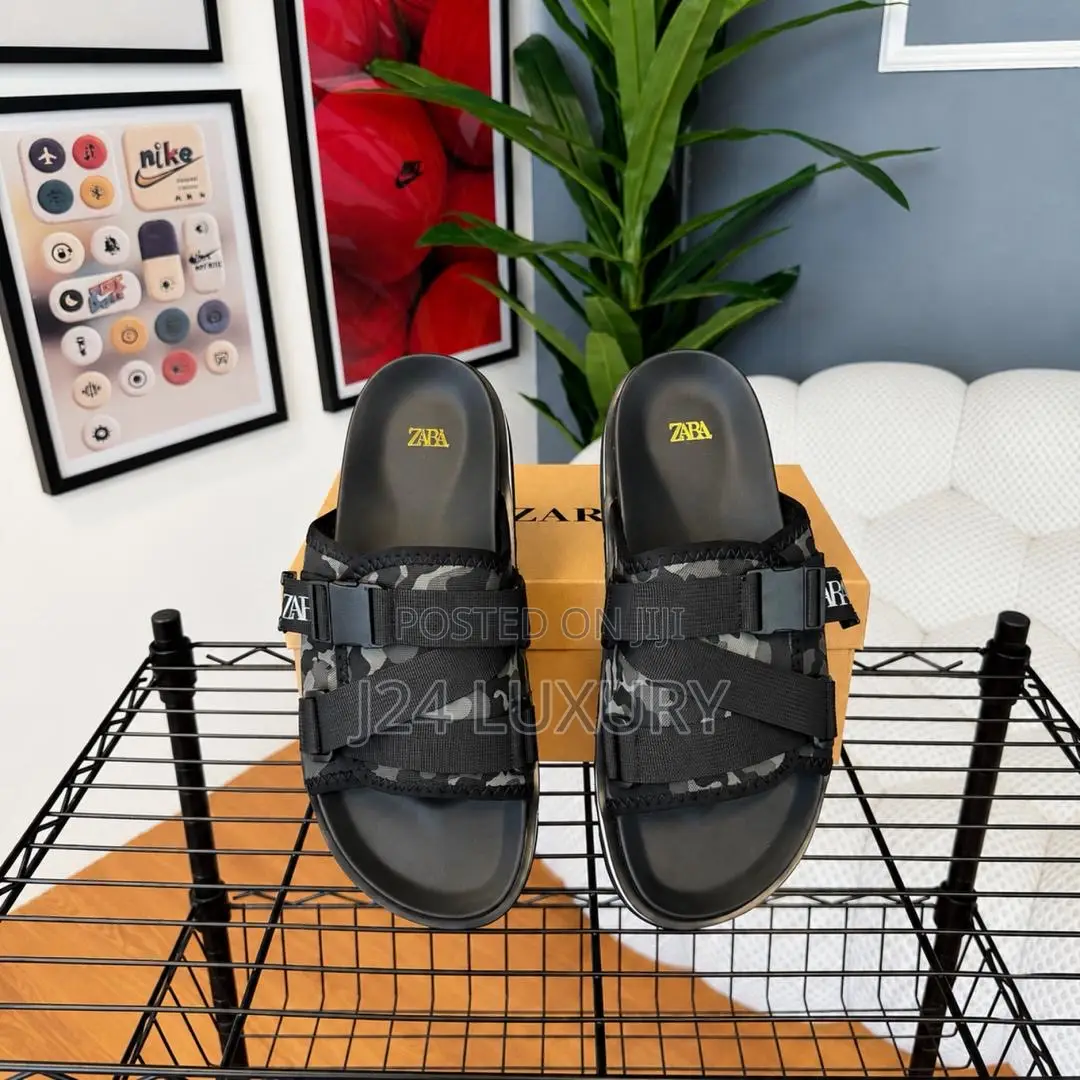 New Zara Camouflage Slide