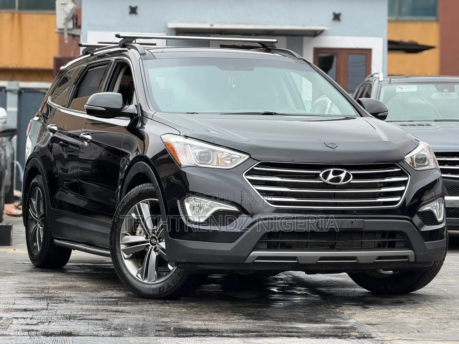 Hyundai Santa Fe 2016 Black